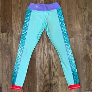Disney Women’s runDisney Ariel The Little Mermaid Athletic Leggings Size Medium
